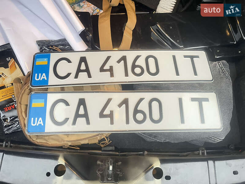 Седан BMW 5 Series 2010 в Дрогобичі