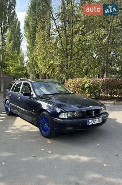 Універсал BMW 5 Series 2000 в Києві