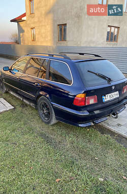 Універсал BMW 5 Series 1998 в Чернівцях