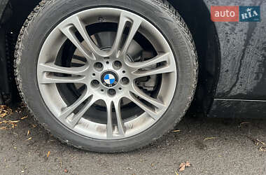 Седан BMW 5 Series 2015 в Львові