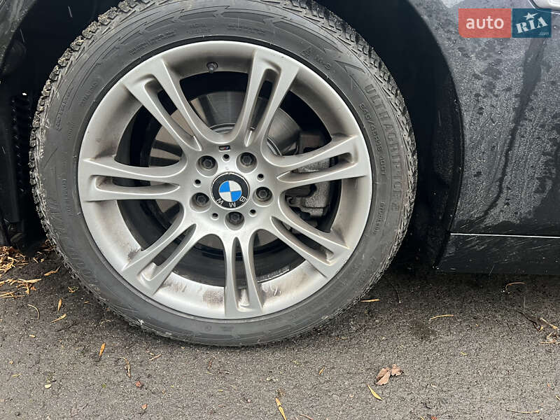 Седан BMW 5 Series 2015 в Львові