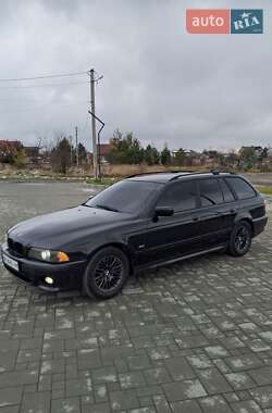 Универсал BMW 5 Series 2001 в Ровно