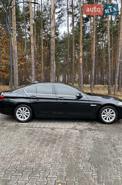 Седан BMW 5 Series 2015 в Бучі