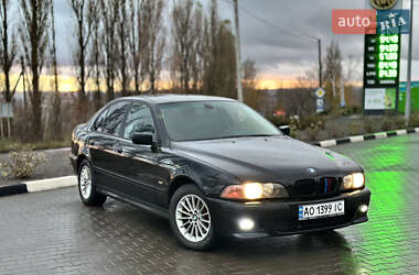 Седан BMW 5 Series 2000 в Хмельницком