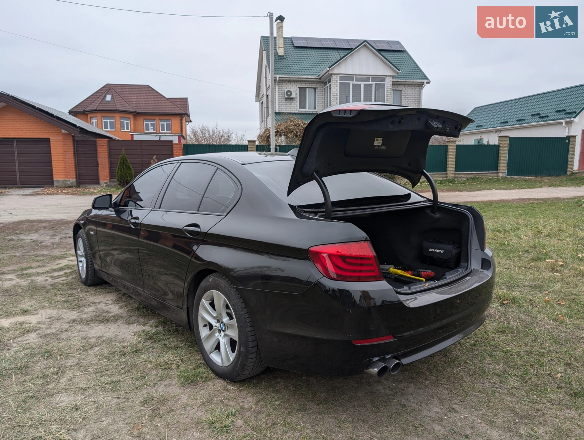 2011 BMW 5er - мініатюра 8