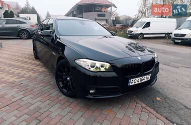 Седан BMW 5 Series 2015 в Ужгороді