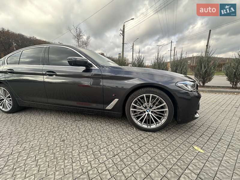 Седан BMW 5 Series 2019 в Полтаві