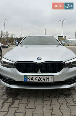 Седан BMW 5 Series 2017 в 
