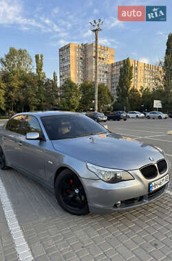 Седан BMW 5 Series 2004 в Одессе