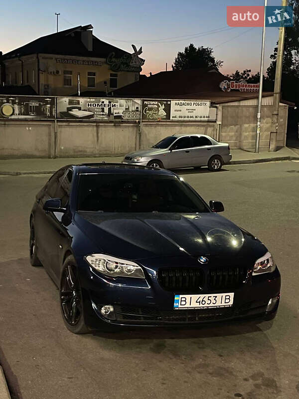 Седан BMW 5 Series 2012 в Полтаве