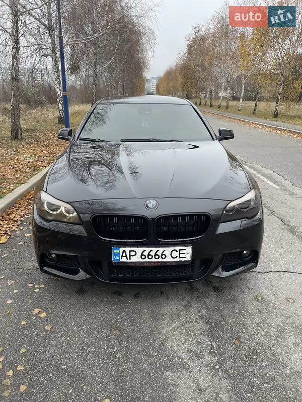 Седан BMW 5 Series 2011 в 
