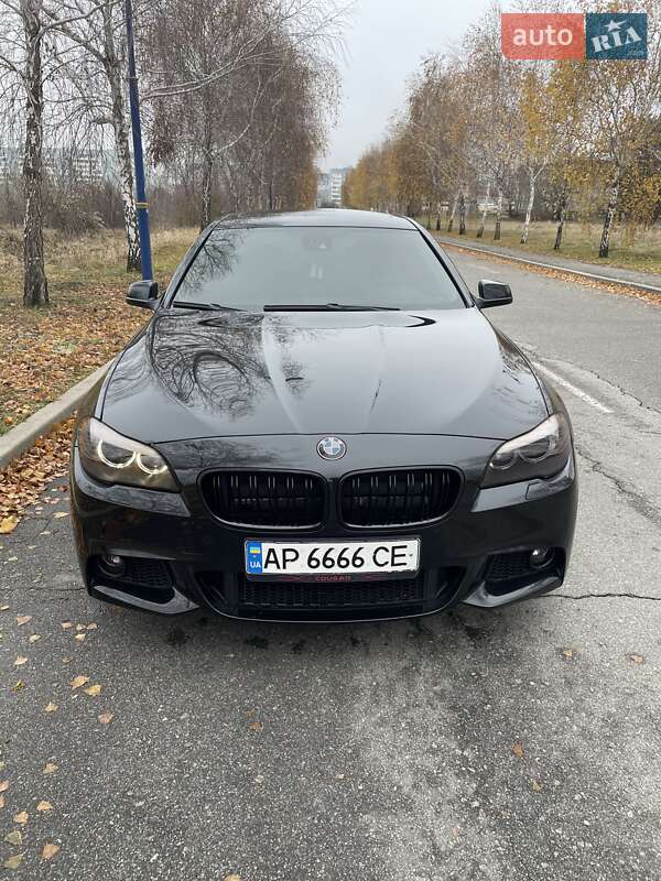Седан BMW 5 Series 2011 в Запоріжжі