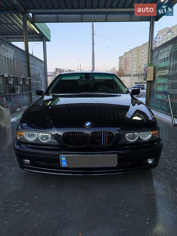 Седан BMW 5 Series 2001 в Виннице