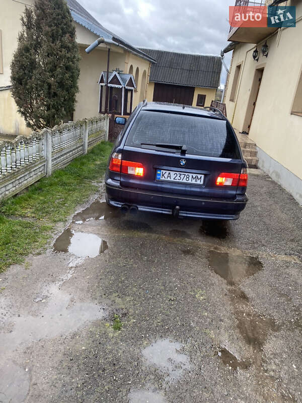Універсал BMW 5 Series 2001 в Івано-Франківську