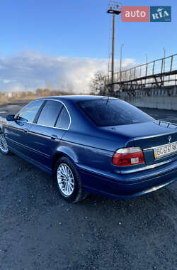 Седан BMW 5 Series 2001 в Жовкве