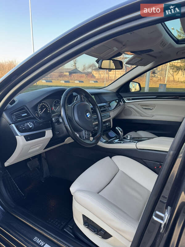 Седан BMW 5 Series 2012 в Любомлі