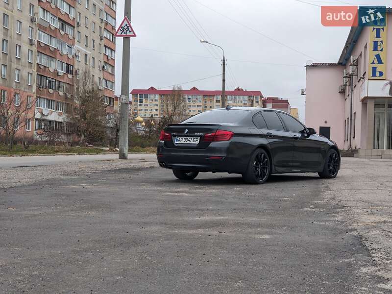 Седан BMW 5 Series 2013 в Запоріжжі