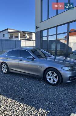 Седан BMW 5 Series 2014 в Мукачево