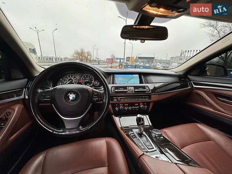 Седан BMW 5 Series 2014 в Львове