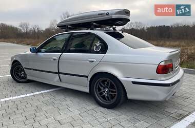 Седан BMW 5 Series 2001 в Львове