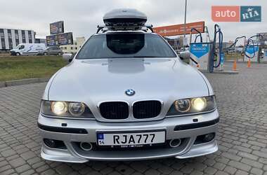 Седан BMW 5 Series 2001 в Львове