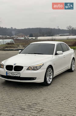 Седан BMW 5 Series 2008 в Виноградові