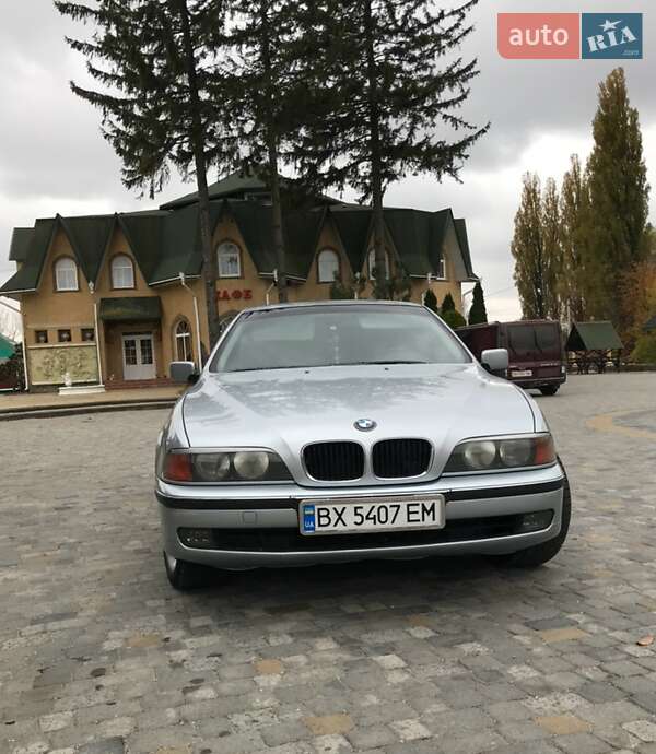 Седан BMW 5 Series 1996 в Волочиську