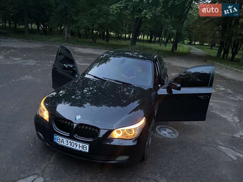 Седан BMW 5 Series 2008 в Кропивницькому