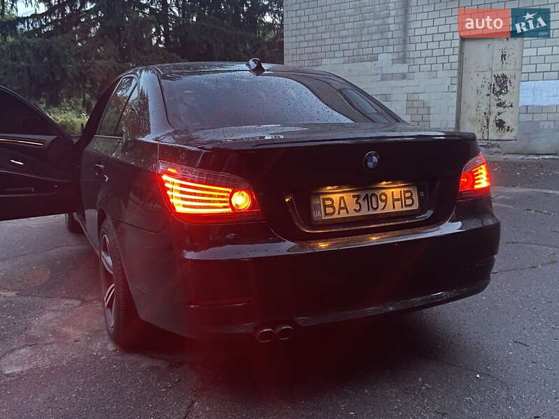 Седан BMW 5 Series 2008 в Кропивницькому