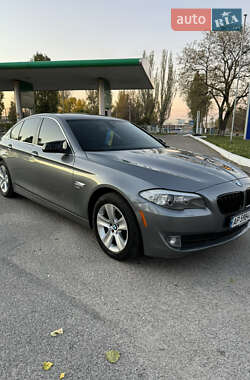 Седан BMW 5 Series 2011 в Запоріжжі