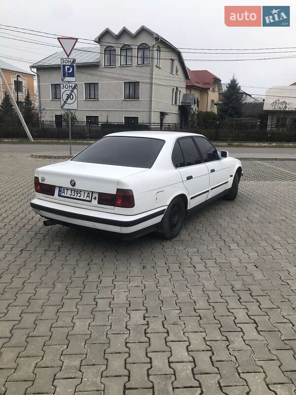 Седан BMW 5 Series 1989 в Ивано-Франковске