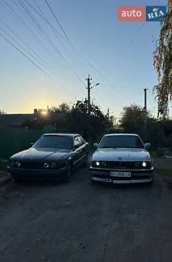 Седан BMW 5 Series 1992 в Измаиле