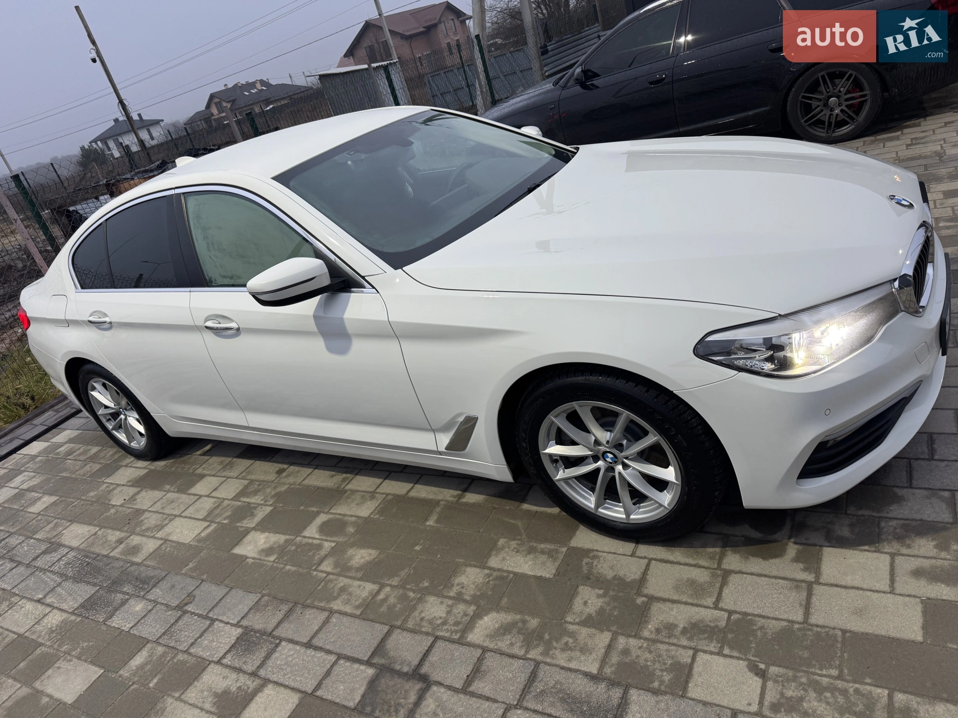 2017 BMW 5er - мініатюра 16