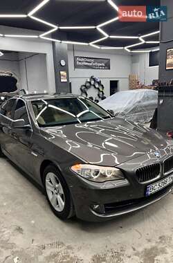 Седан BMW 5 Series 2013 в Львове