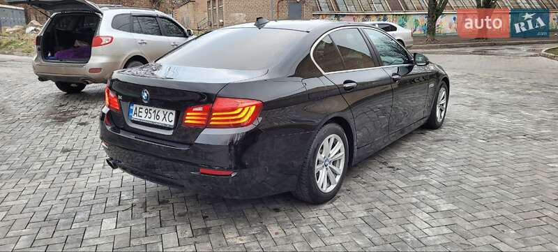Седан BMW 5 Series 2016 в Кривому Розі