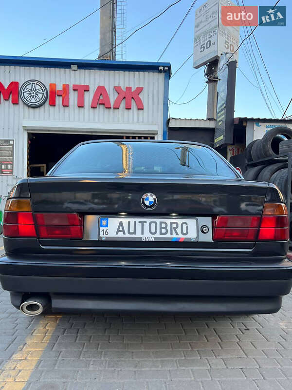 Седан BMW 5 Series 1990 в Одессе фото 2 Седан BMW 5 Series 1990 в Одессе
