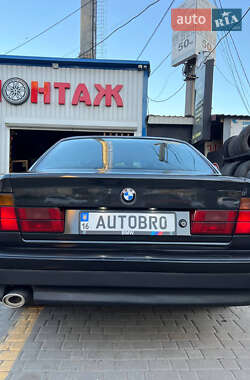 Седан BMW 5 Series 1990 в Одесі