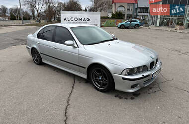 Седан BMW 5 Series 2002 в Дніпрі