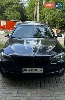 Седан BMW 5 Series 2012 в Тячеві