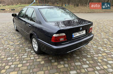 Седан BMW 5 Series 2000 в Запорожье