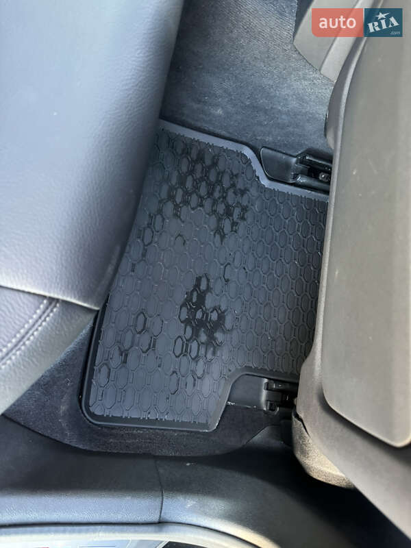 Седан BMW 5 Series 2019 в Черновцах