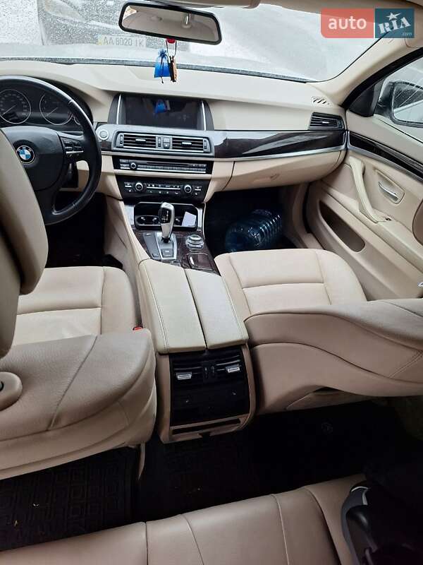 Седан BMW 5 Series 2010 в Києві