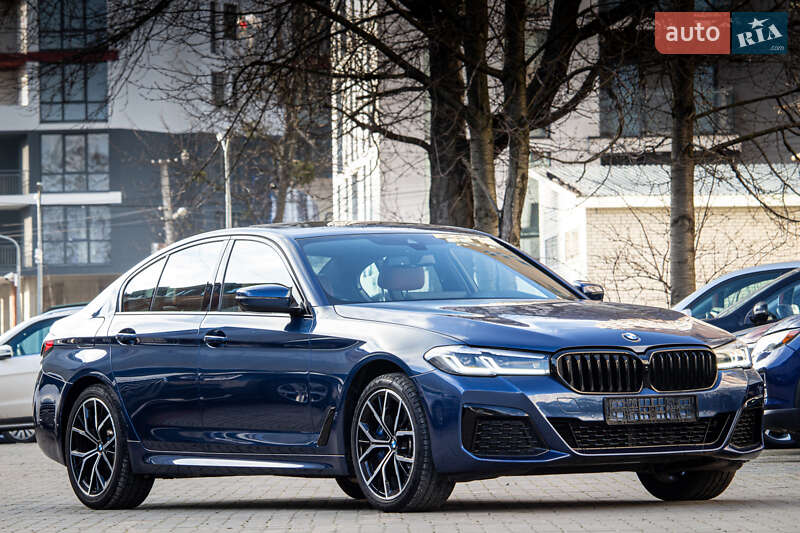 BMW 5 Series 2021