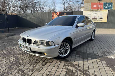 Седан BMW 5 Series 2000 в Ізмаїлі