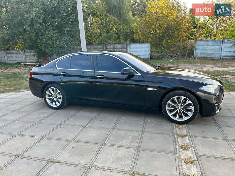 Седан BMW 5 Series 2013 в Черкасах