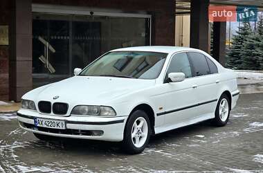 Седан BMW 5 Series 1998 в Харкові