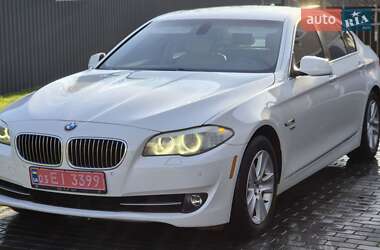 Седан BMW 5 Series 2011 в Дубні