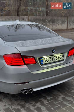 Седан BMW 5 Series 2011 в Немішаєве