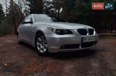 Седан BMW 5 Series 2005 в Дубні