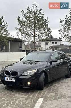 Седан BMW 5 Series 2007 в Кореці